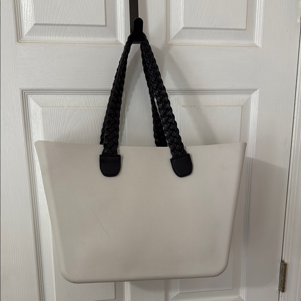 Elegant White and Black Tote with Sturdy Handles